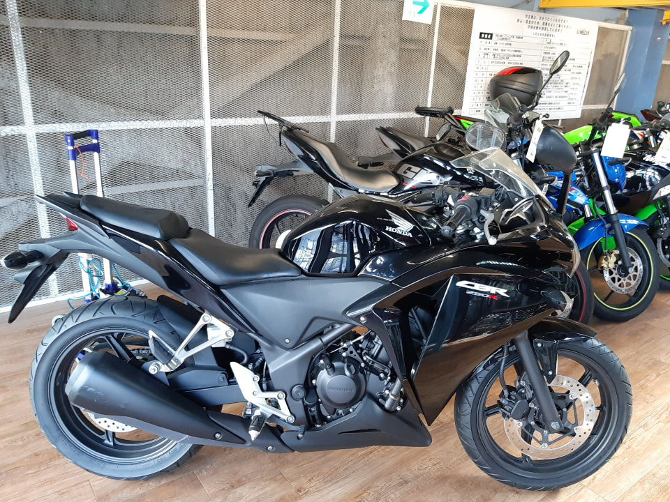 Honda CBR250R 2013