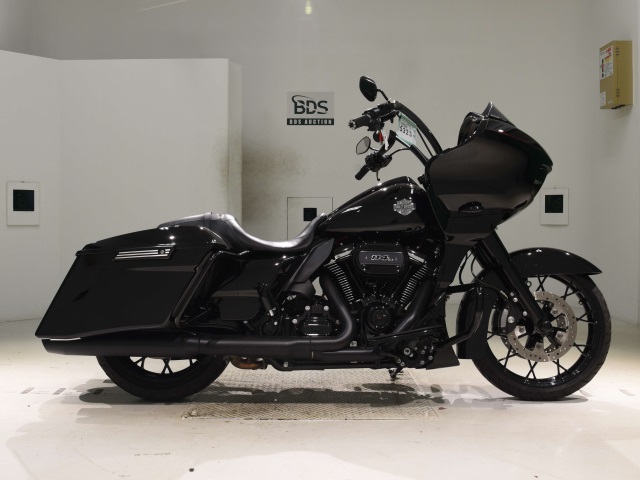 HD ROAD GLIDE FLTRXS 2021