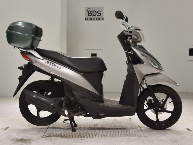 Suzuki ADDRESS V110