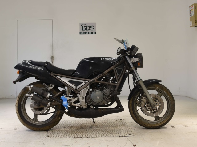 Yamaha R1-Z 1990