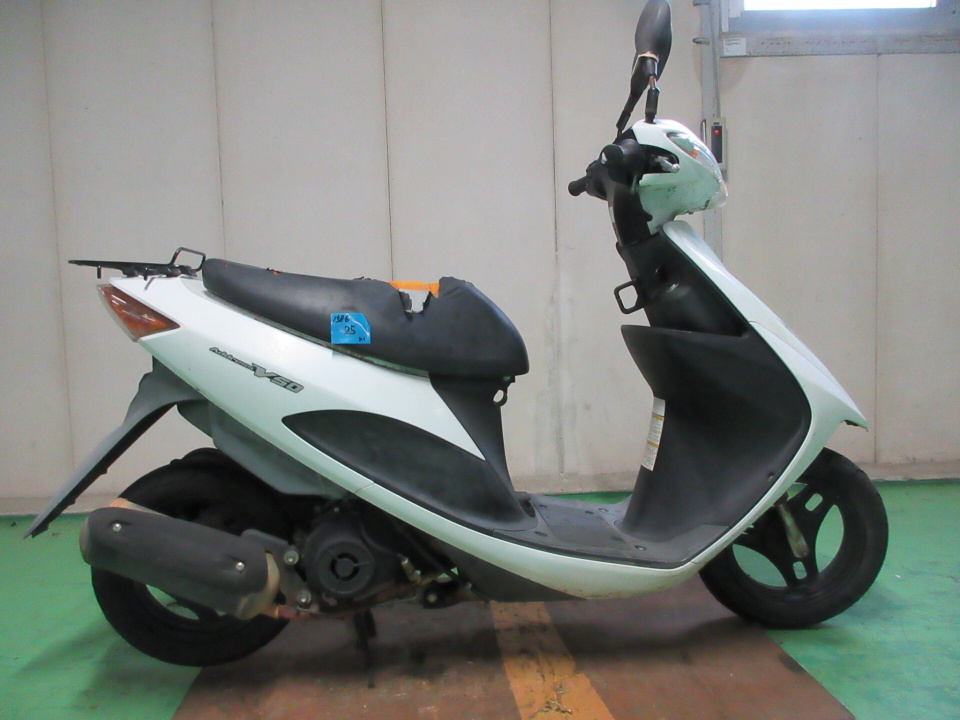 Suzuki ADDRESS V50