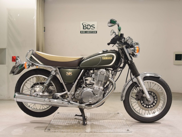 Yamaha SR400 2014