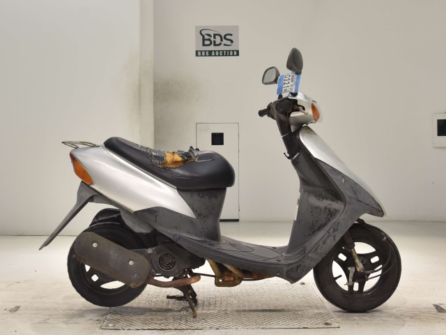 Suzuki LETS2