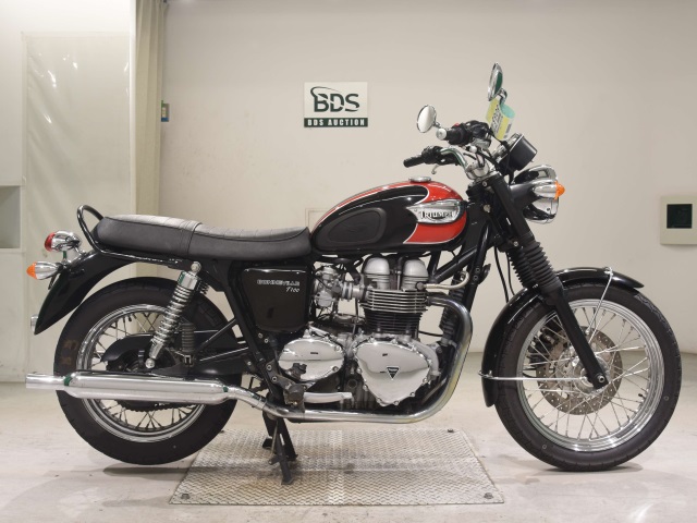 Triumph BONNEVILLE T100 2007
