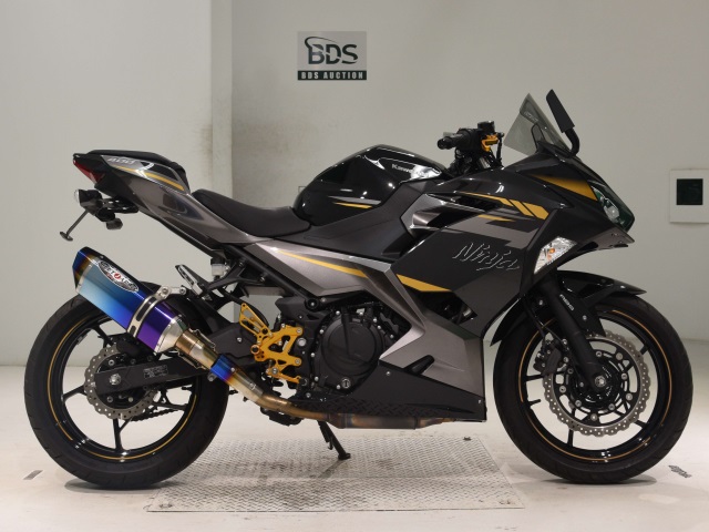 Kawasaki NINJA400 2021
