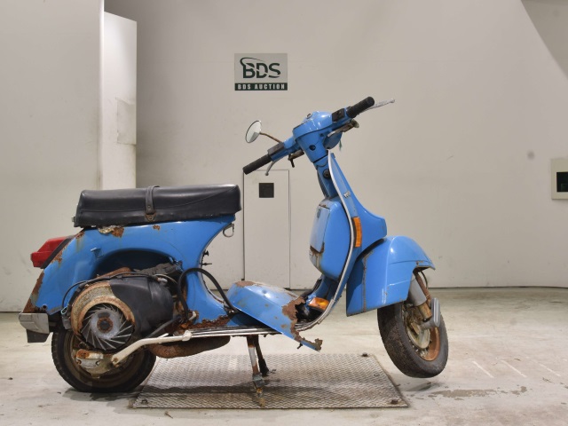 Vespa P125X