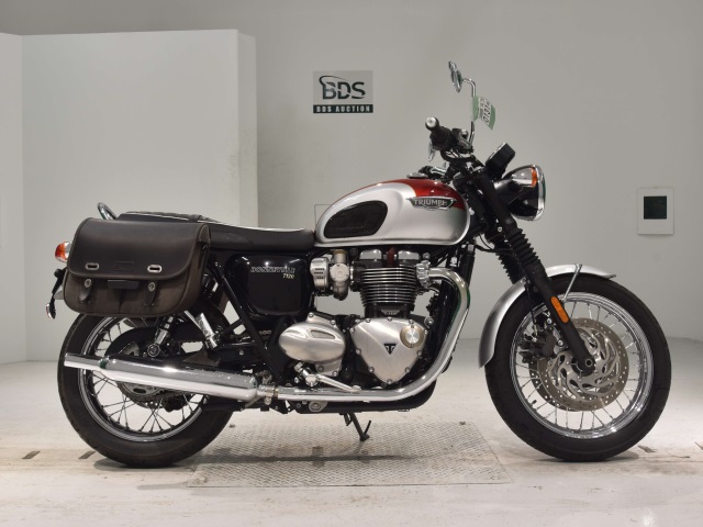 Triumph BONNEVILLE T120 2016