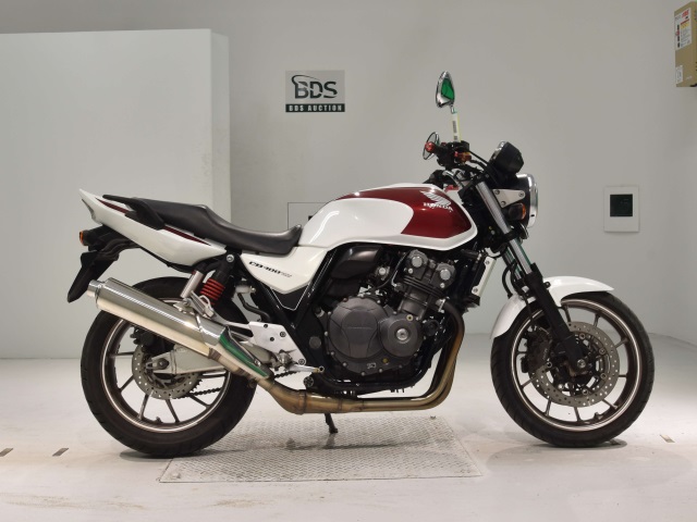Honda CB400SF 2018