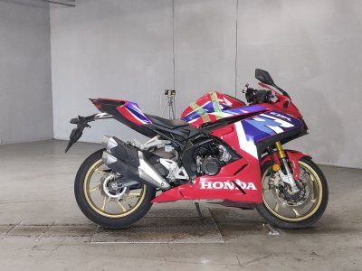 Honda CBR250RR 2023