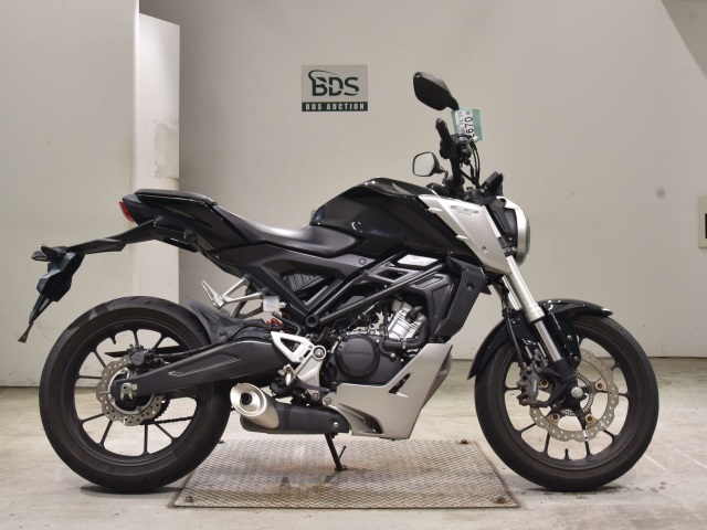 Honda CB125R 2018