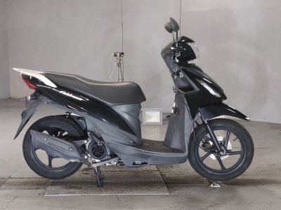 Suzuki ADDRESS V110