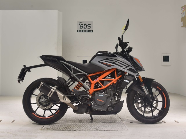 KTM 250 DUKE 2022