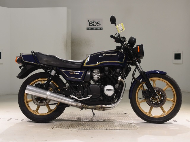 Kawasaki Z750 2025
