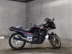 Kawasaki GPZ900R 1988