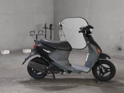 Suzuki LETS4