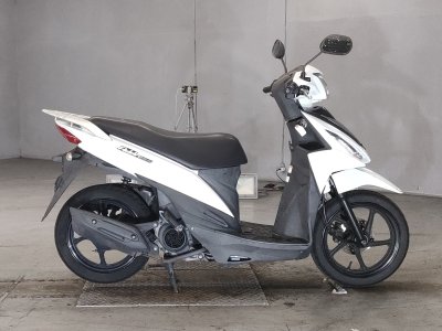 Suzuki ADDRESS V110