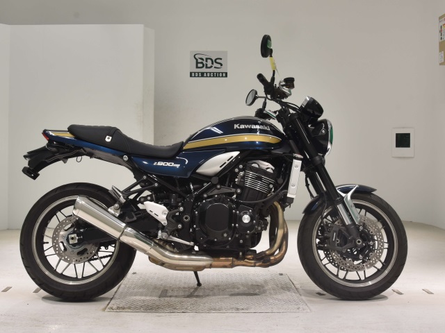 Kawasaki Z900RS 2023