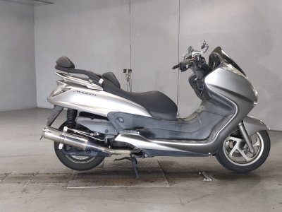 Yamaha GRAND MAJESTY250