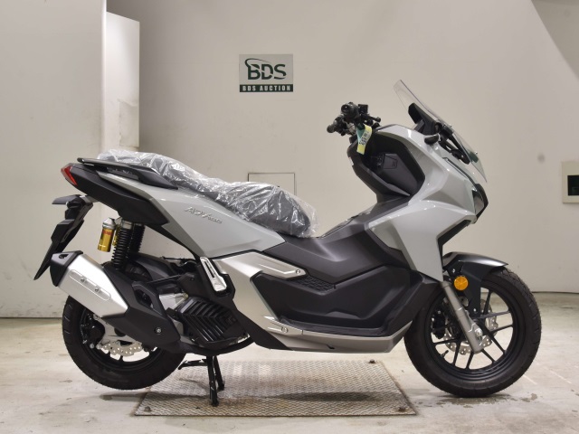 Honda ADV 160 2025