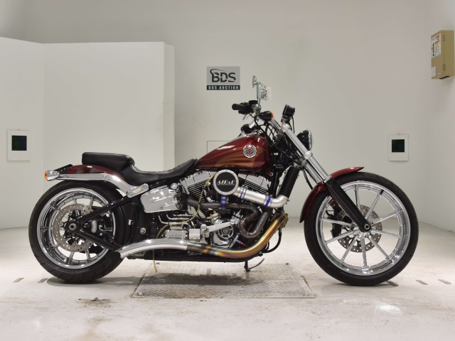 HD BREAKOUT FXSB1690 2016