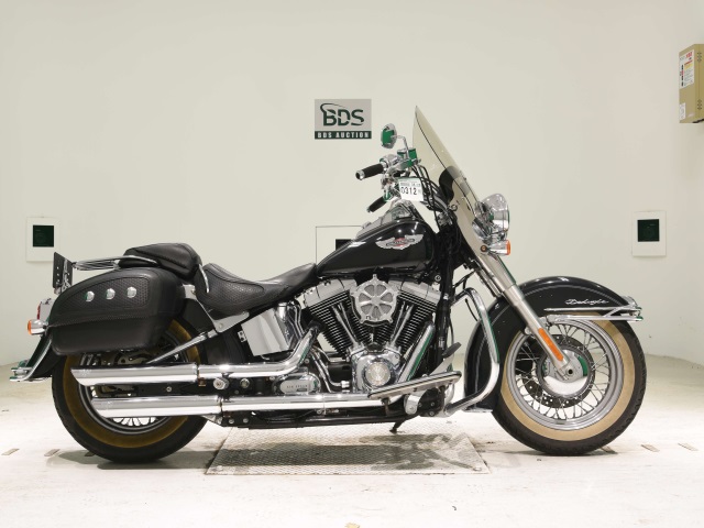 HD DELUXE FLSTN1580 2013