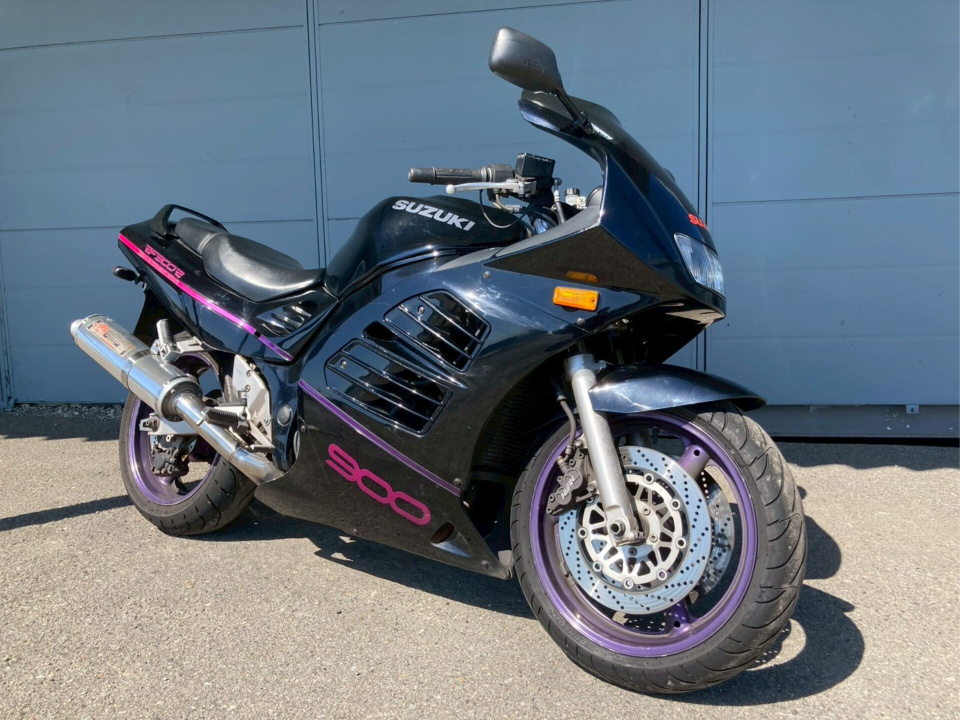 Suzuki RF900R 1994