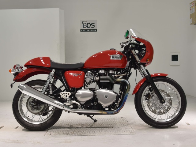 Triumph THRUXTON900 2013