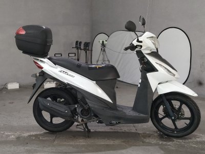 Suzuki ADDRESS V110