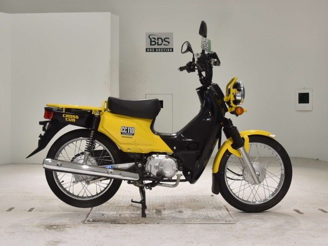 Honda CC110 CROSSCUB 2016