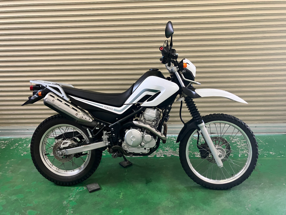 Yamaha SEROW XT250