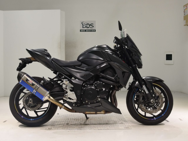 Suzuki GSX-S750 2022