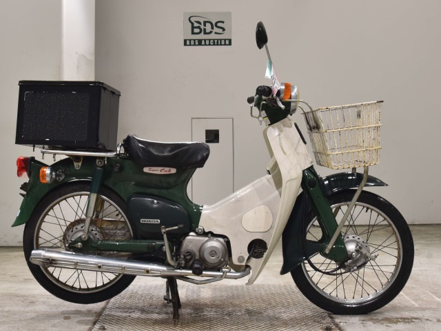 Honda C50 2005