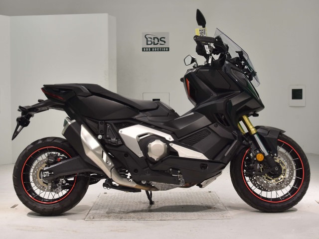 Honda X-ADV750-2 2023