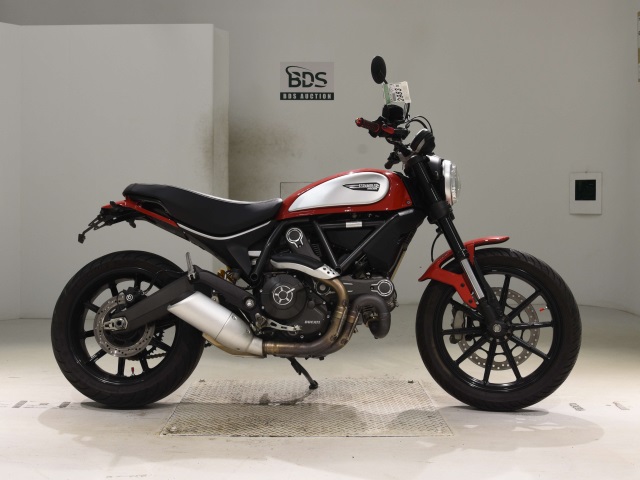Ducati SCRAMBLER 803 ICON 2015