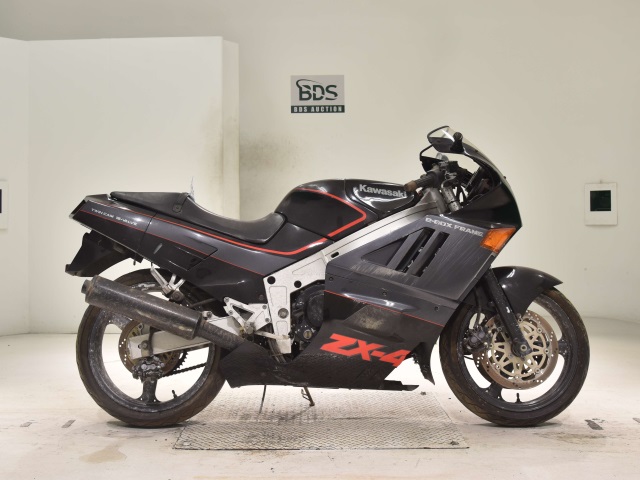 Kawasaki ZX-4 1988