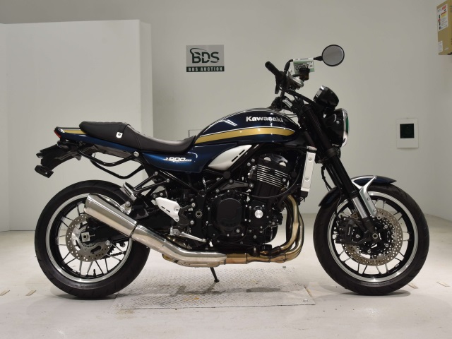 Kawasaki Z900RS 2023