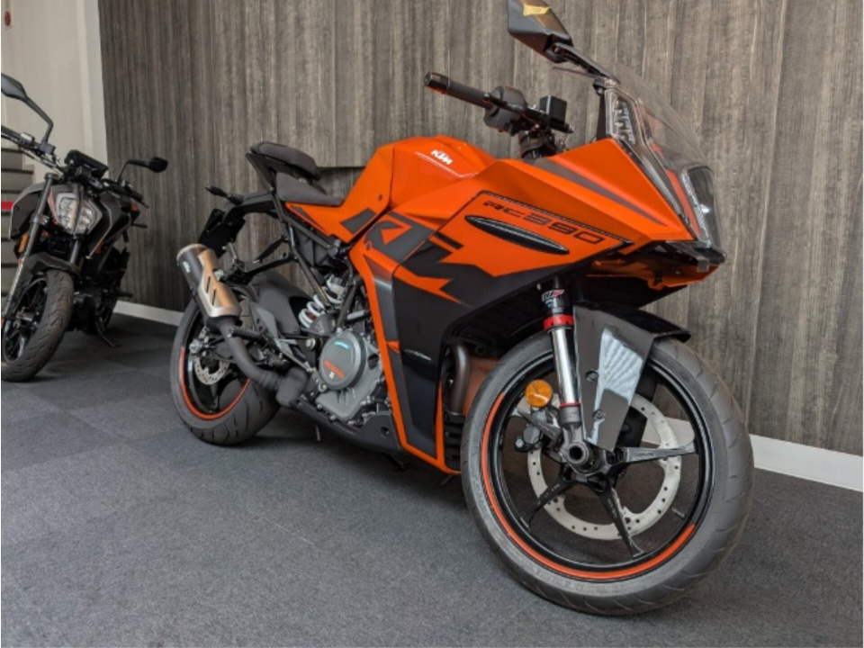 KTM RC 390 2024