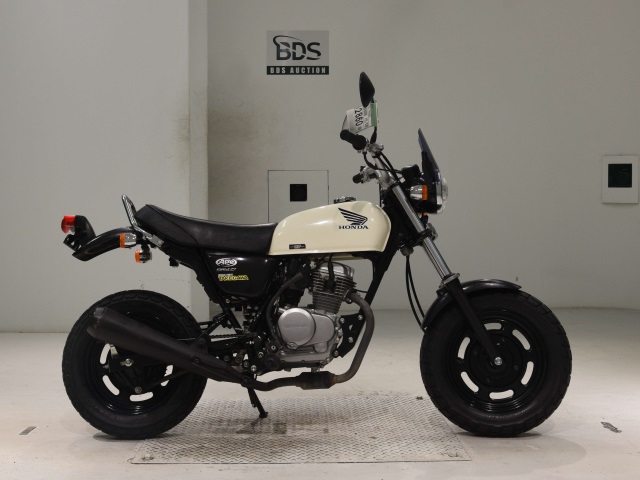 Honda APE50 2009