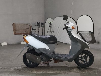 Suzuki LETS2