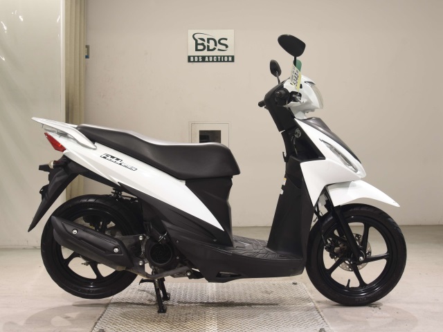 Suzuki ADDRESS V110