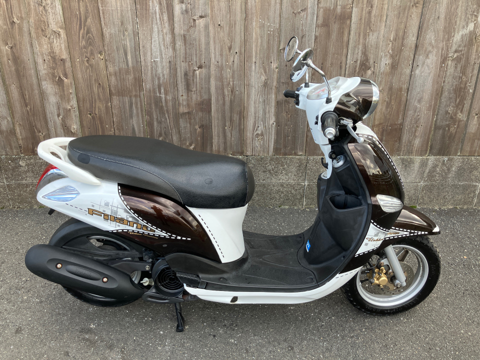 Yamaha FILANO 2001