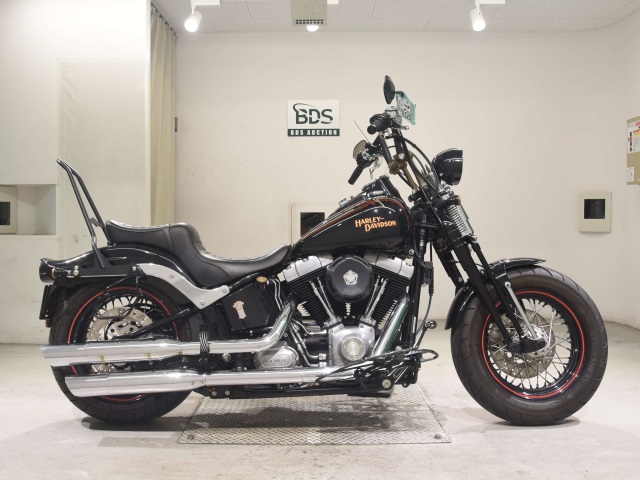 HD CROSS BONES FLSTSB1580 2008