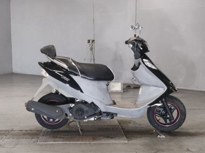 Suzuki ADDRESS V125