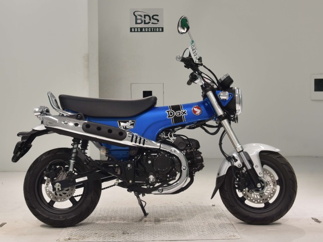 Honda DAX125 2022