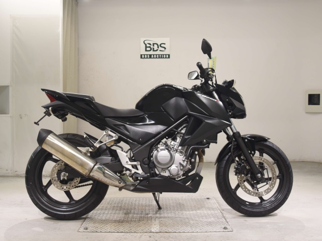 Honda CB250F 2015