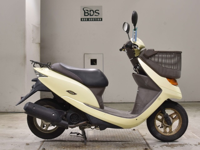Honda DIO CESTA 2004