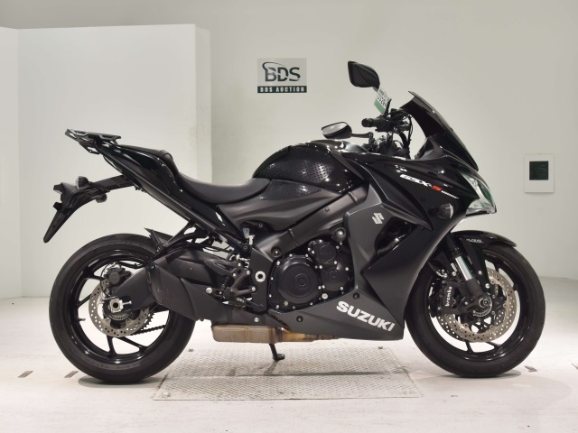Suzuki GSX-S1000F 2021