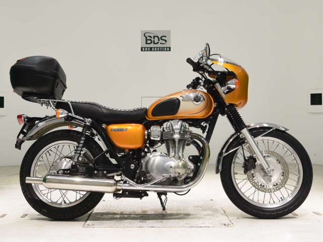 Kawasaki W800 2012