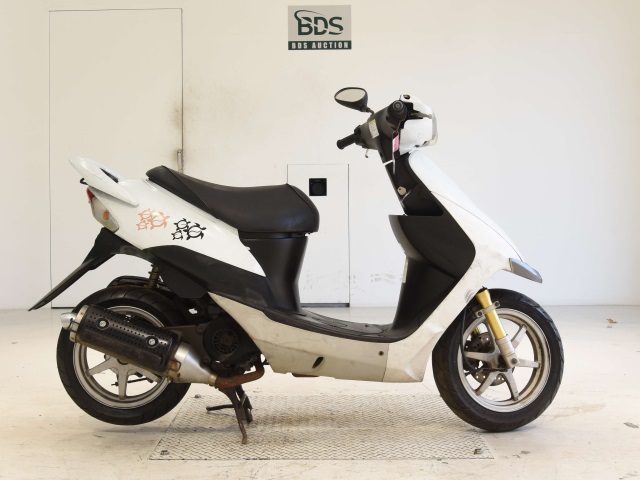 Suzuki SEPIA ZZ