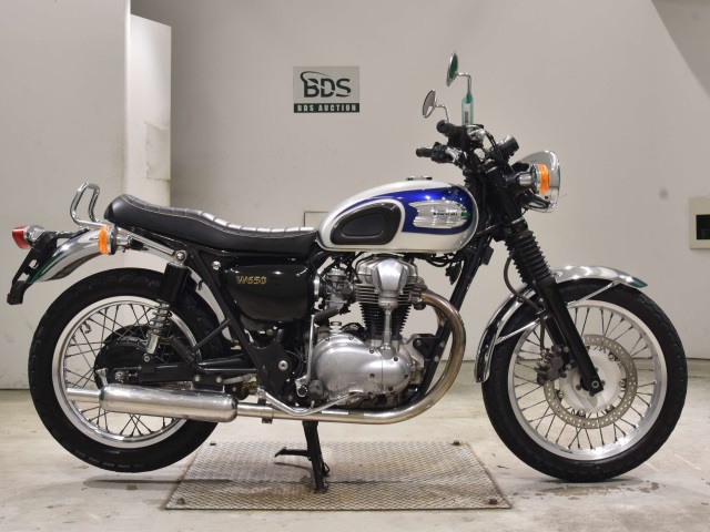Kawasaki W650 1999